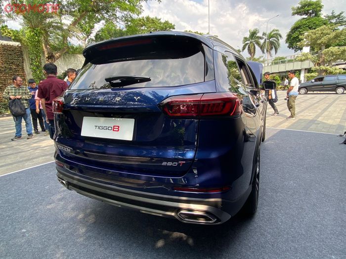 Bagian buritan Chery Tiggo 8