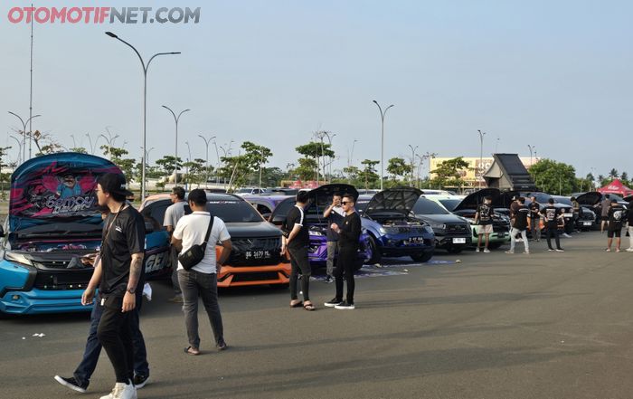 Beragam kegiatan dihelat dalam acara Diesel Attack di kawaaan PIK 2. Salah satunya kontes modifikasi