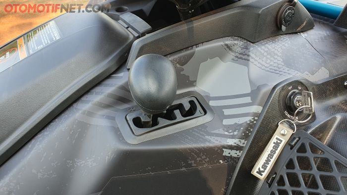 Tuas transmisi CVT Kawasaki Brute Force 750