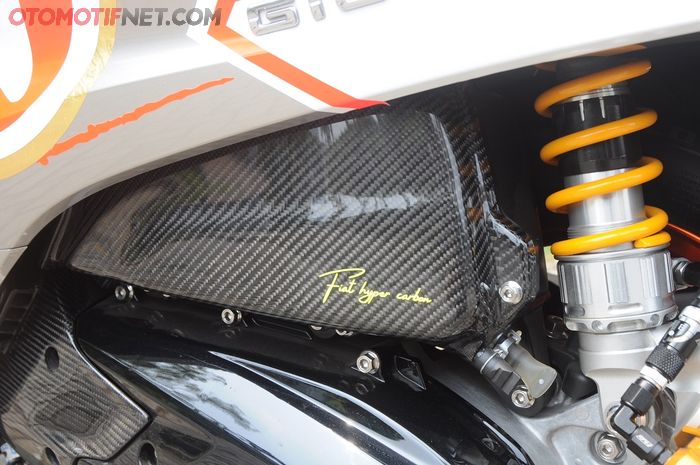 Boks filter udara Honda Giorno+  pun kena sentuhan karbon