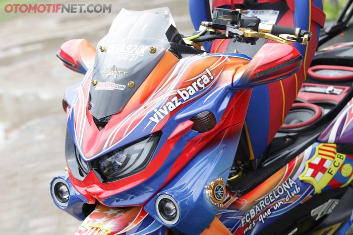 Yamaha NMAX Lowrider Barcelona Prokitt Motorsport