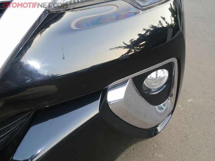 Fog lamps di Toyota Fortuner