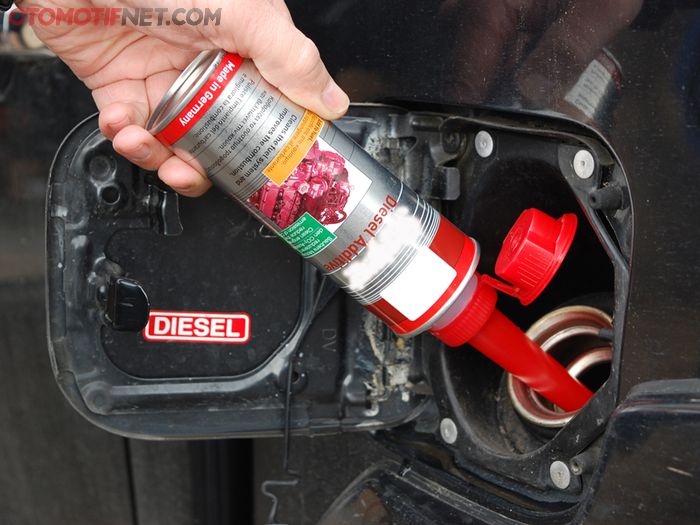 Ilustrasi pemberian aditif bahan bakar diesel