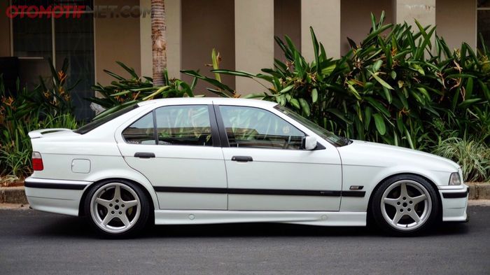 Bmw E36 Selalu Bikin Ngiler Tampang Masih Ganteng Bisa Ditebus Rp 50 Jutaan Semua Halaman Gridoto Com