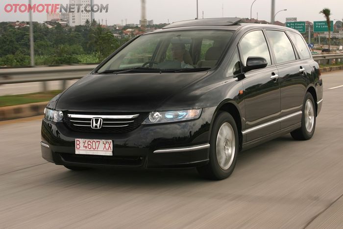 Tampilan Honda Odyssey RB1 masih terasa modern hingga kini