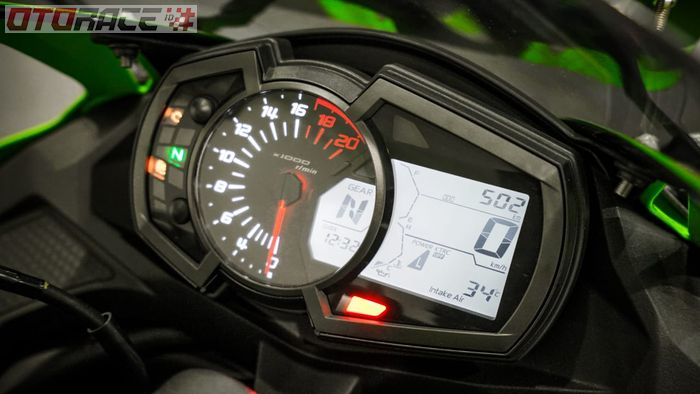 Spidometer Kawasaki Ninja ZX-25R 