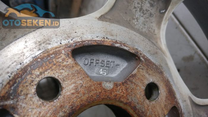 kode offset pelek