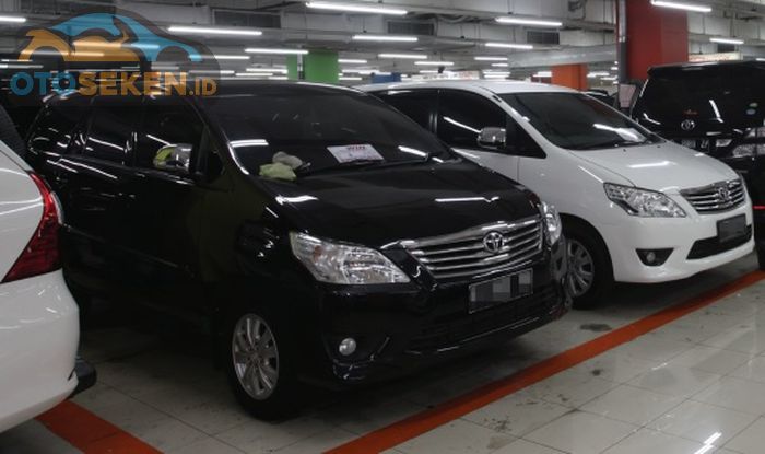 Toyota Kijang Innova diesel 2011 di sentra mobil bekas