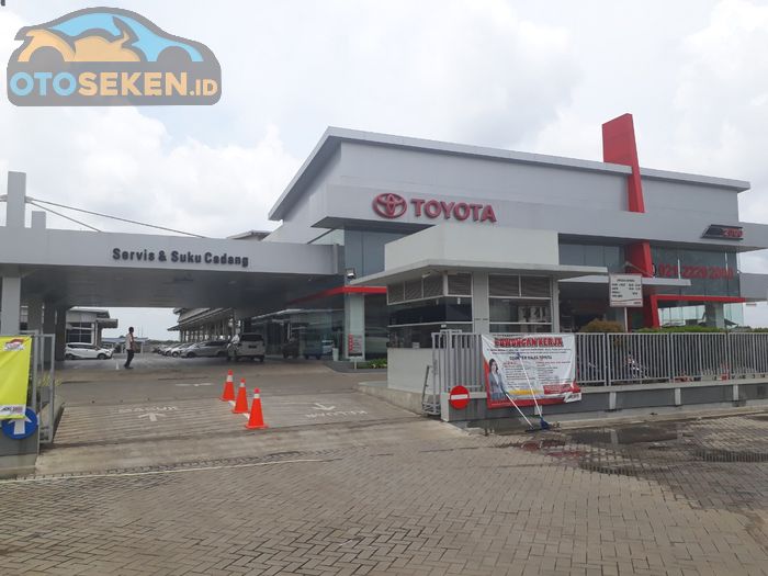 Auto2000 Pasar Kemis Tangerang
