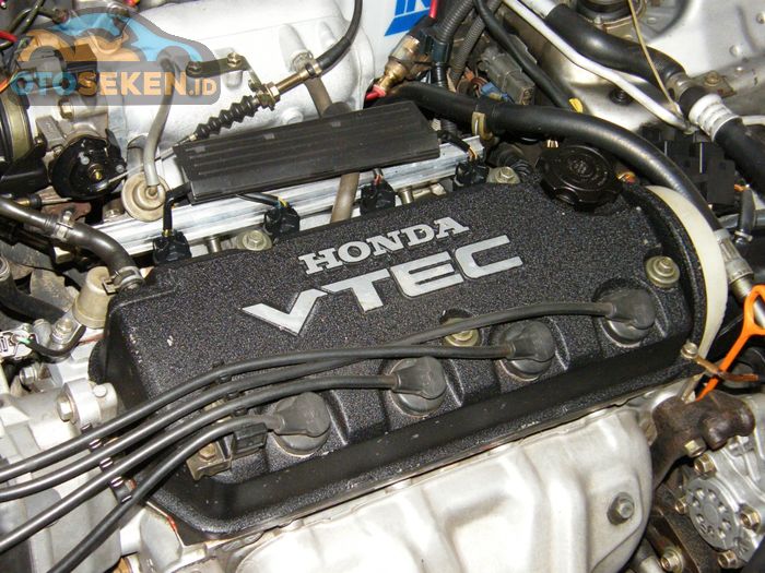 Mesin VTEC milik Honda Civic Ferio