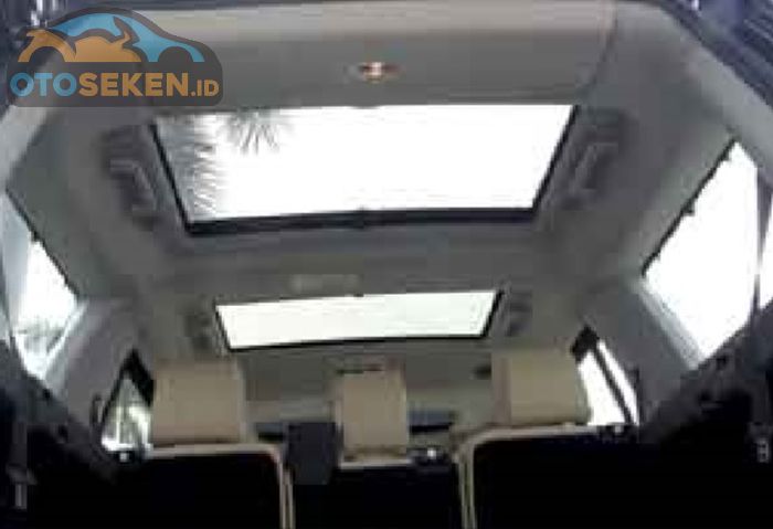 Sunroof dan Panoramic roof Land Rover Discovery 3
