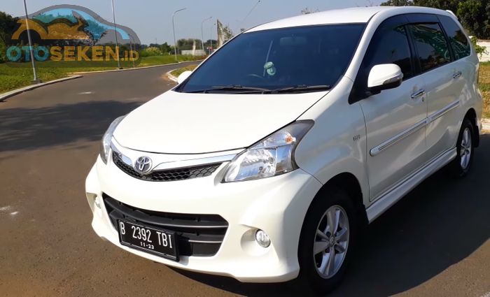 Toyota Avanza Veloz A/T sebelum facelift