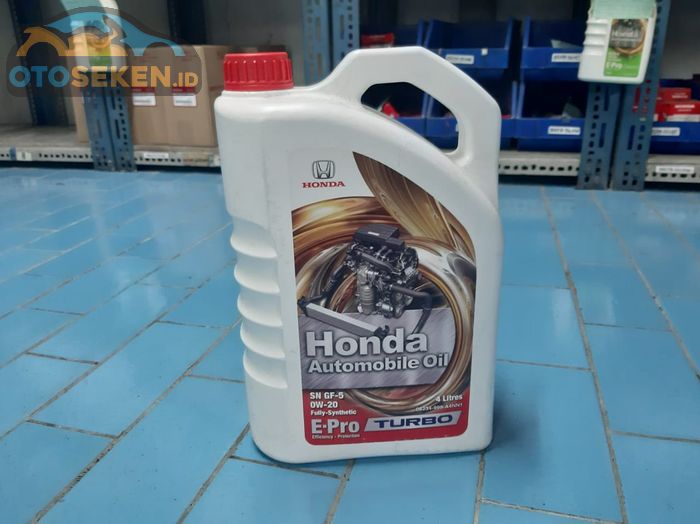 Oli mesin Honda Automobile oil 0W-20 untuk Civic Turbo