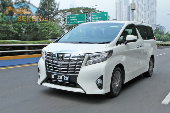 Ilustrasi Toyota Alphard 3.5 Q