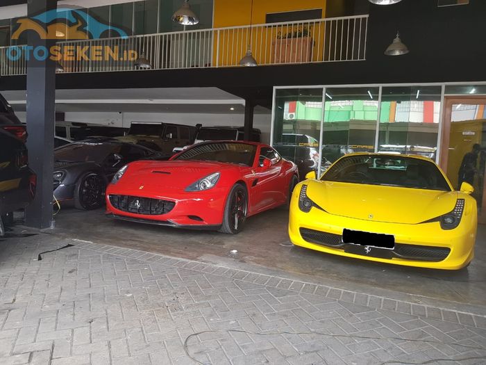 Showroom Metro Cars menjual Supercar bekas