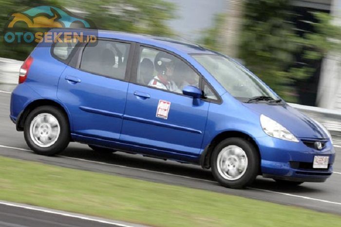 Honda Jazz i-DSI gen 1