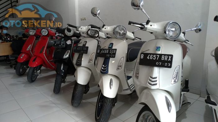 Stok Vespa di Vescooter Depok