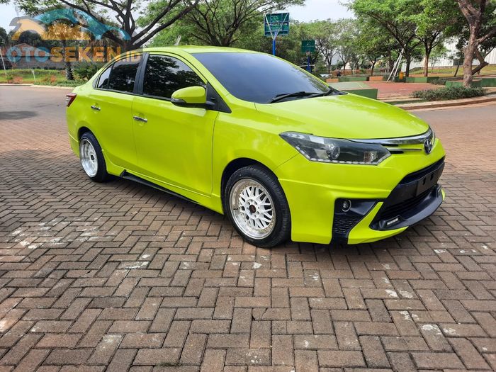 Toyota Limo 2014 garapan spesialis eks taksi MJPO