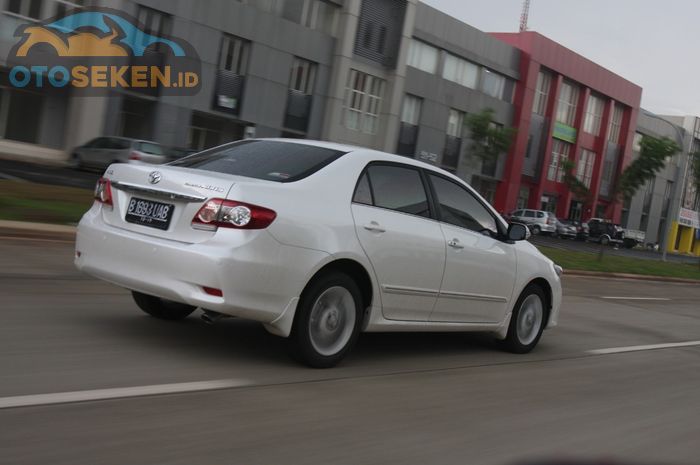 Body Toyota Corolla Altis 2.0V 2010