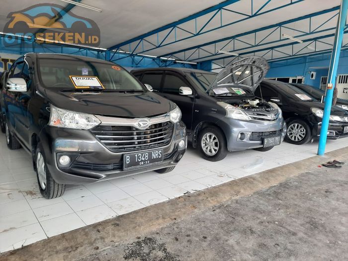 Daihatsu Xenia R STD M/T 2018 di showroom Nava Sukses Motor