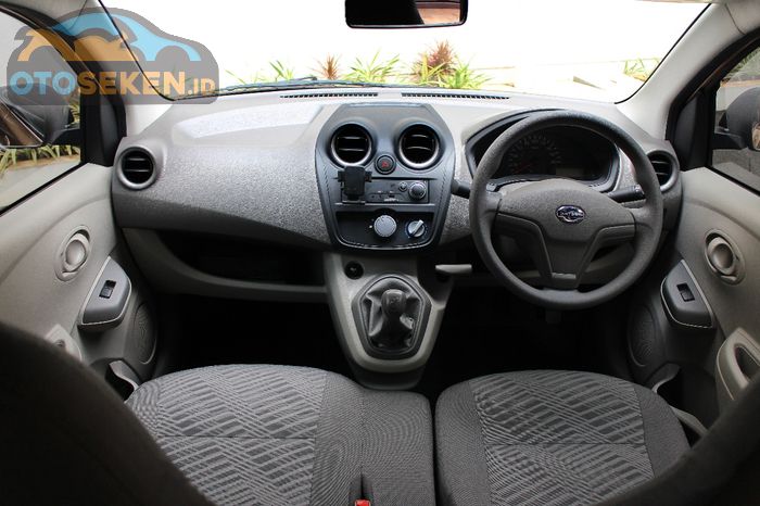Interior Datsun GO+ Panca 2014