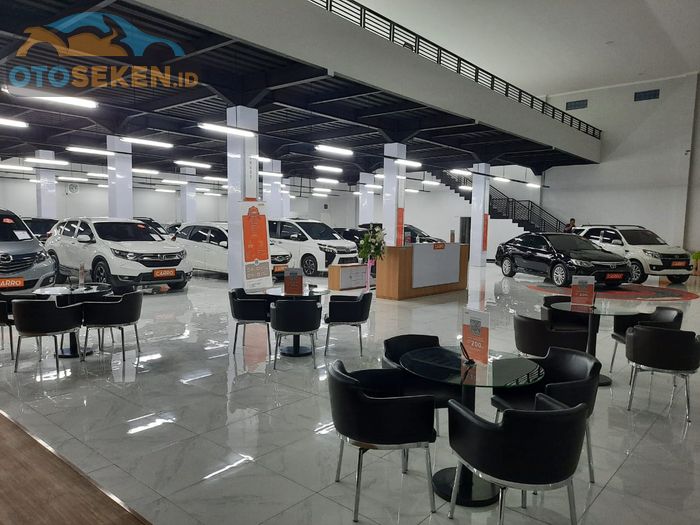 Showroom Carro Automall di Harapan Indah, Bekasi
