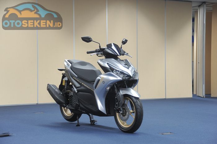 All New Aerox 155 Connected punya desain pergabungan antara sport dan skutik