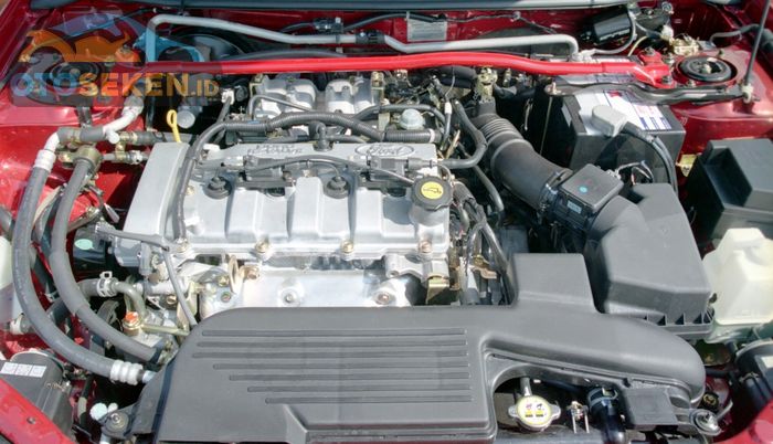Mesin Ford Lynx RS 2.0 2004