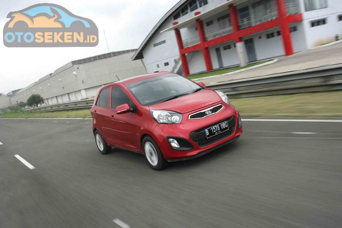 KIA Picanto AT