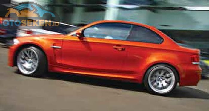 BMW Seri-1 M Coupe 2011