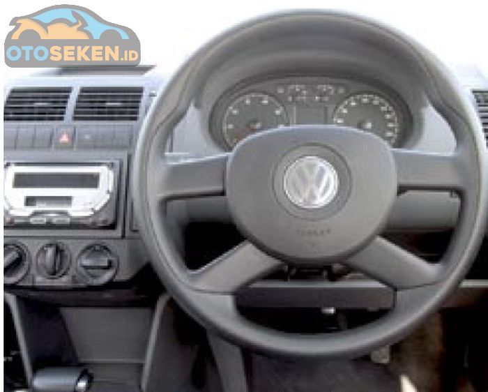 Interior VW Polo 1.4 facelift 2005