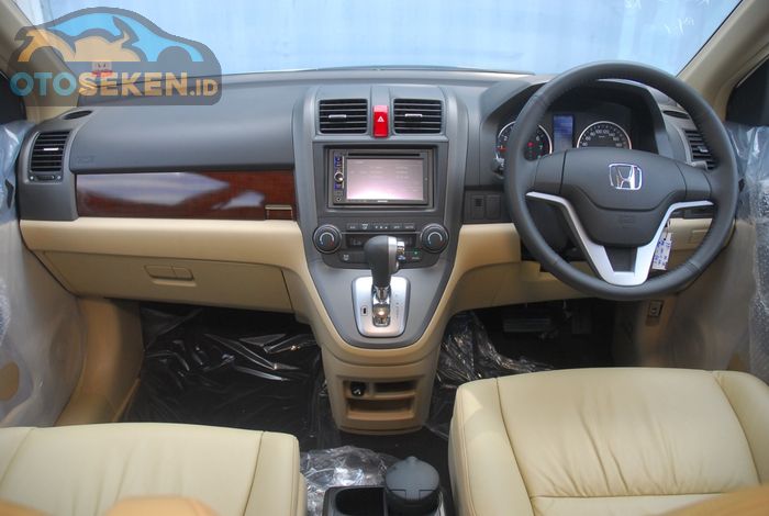 Dasbor Honda CR-V Facelift 2012