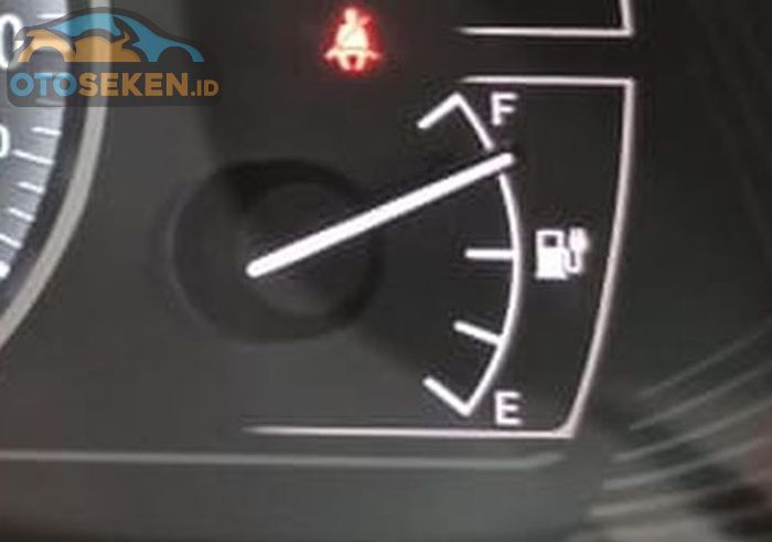 Ilustrasi fuel meter