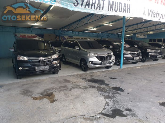 Kredit mobil bekas TDP Rp 5 juta di Nava Sukses Motor