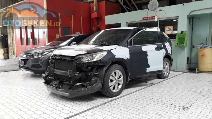 Proses Body Repair di Bengkel Resmi Honda Pondok Indah, Jakarta Selatan