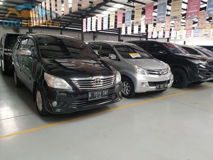 Mobil bekas di Dago Motor Adira Expo, Serpong