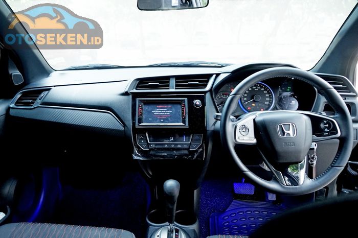 Dasbor Honda Brio facelift 2016