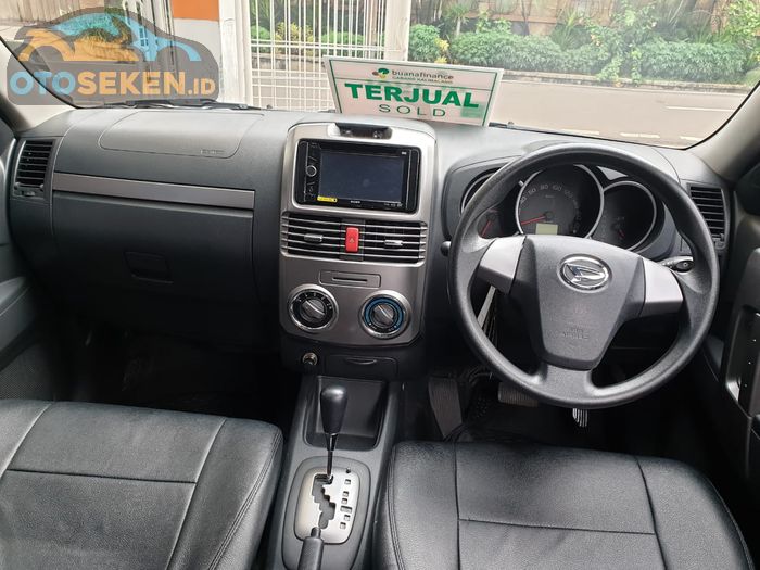 Interior Daihatsu Terios X Extra AT 2017