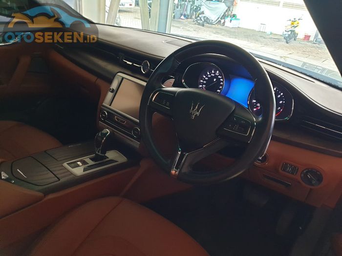 Interior Maserati Quattroporte S 3.0 2015