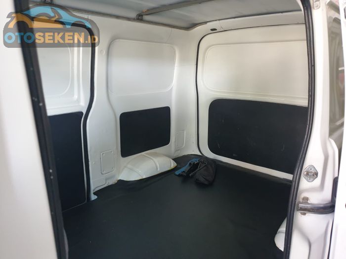 Sliding Door Daihatsu Gran Max Blind Van