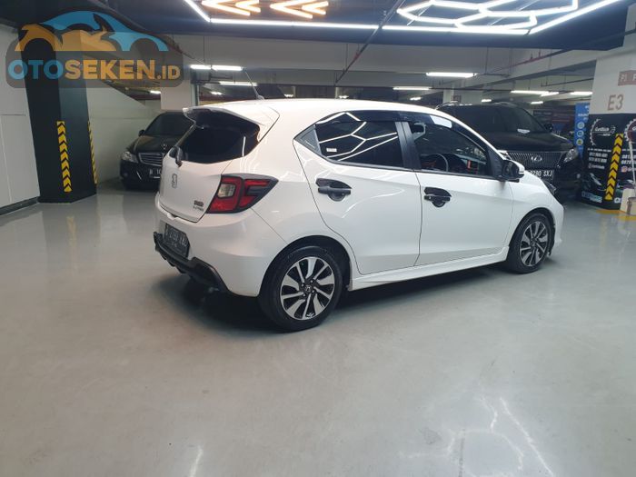 Honda Brio RS CVT 2020 kondisi bekas