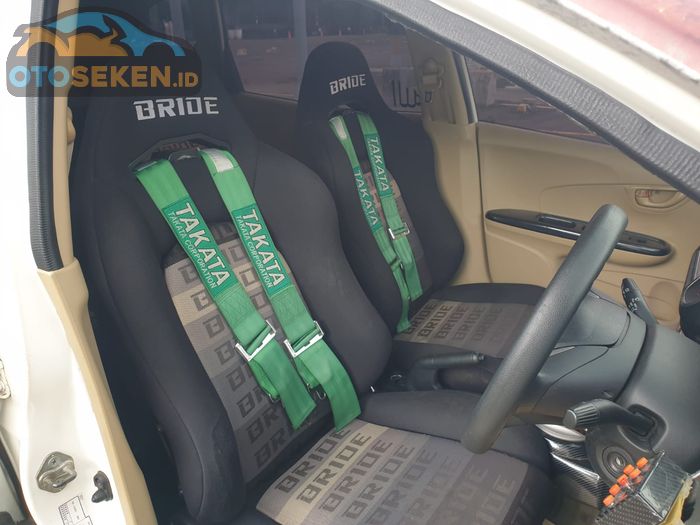 Jok racing BRIDE Ergo spectrum dengan Seat belt TAKATA 4 titik