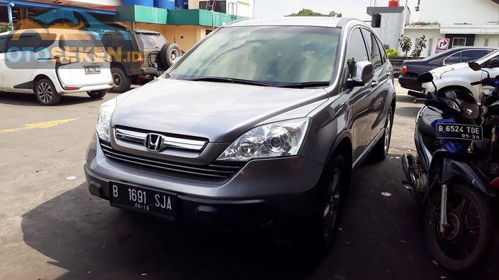 Honda CR-V generasi ketiga