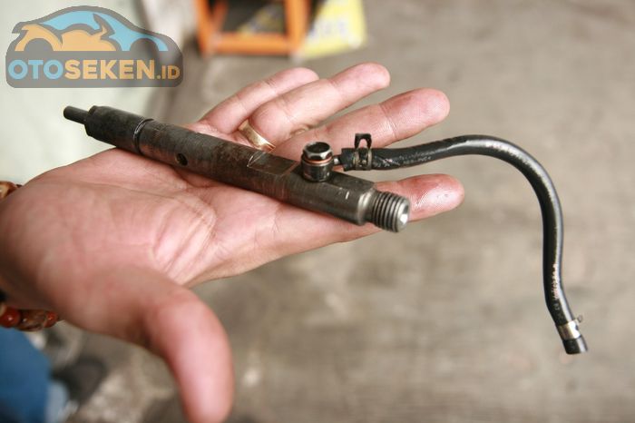 Nosel injektor diesel