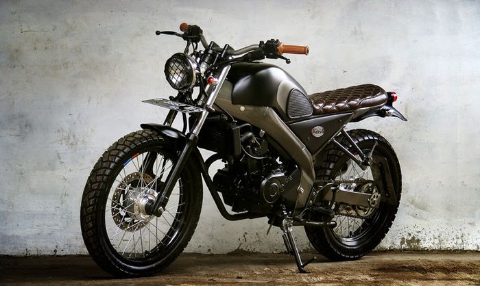 Yamaha V-Ixion bergaya tracker garapan Katros Garage