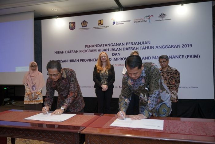 Pemerintah tanda tangani program hibah jalan daerah