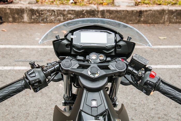 Setangnya sekarang jadi model clip on underyoke