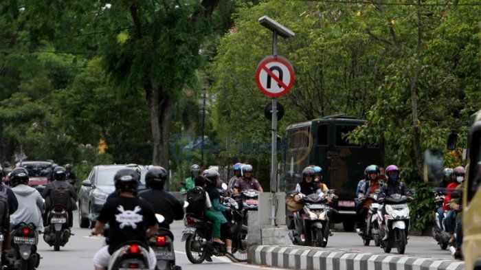 Ilustrasi rambu lalu lintas dilarang putar balik