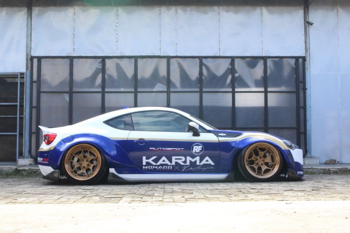 Meet 'KARMA' Toyota 86 