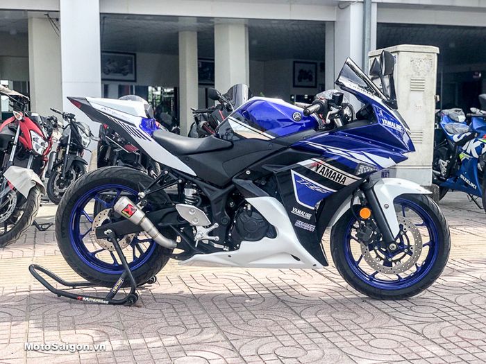 Knalpot racing wajib ada biar suaranya sangar